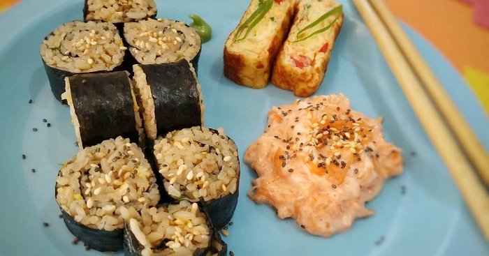 Nasi Goreng Sushi