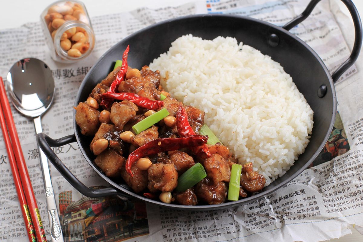 Memasak Ayam Kung Pao