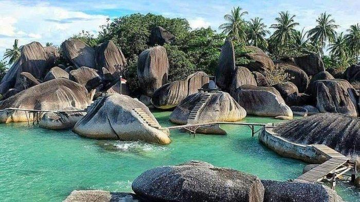 Keindahan Alif Stone Park