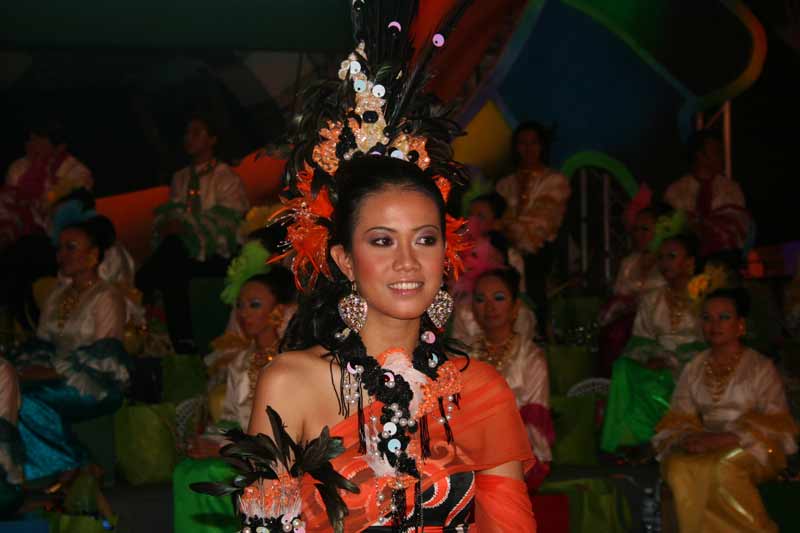 Citrawarna parade