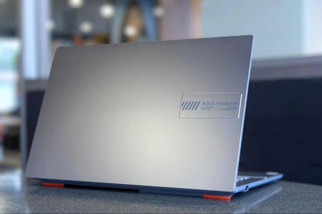 Asus Vivobook Go 14