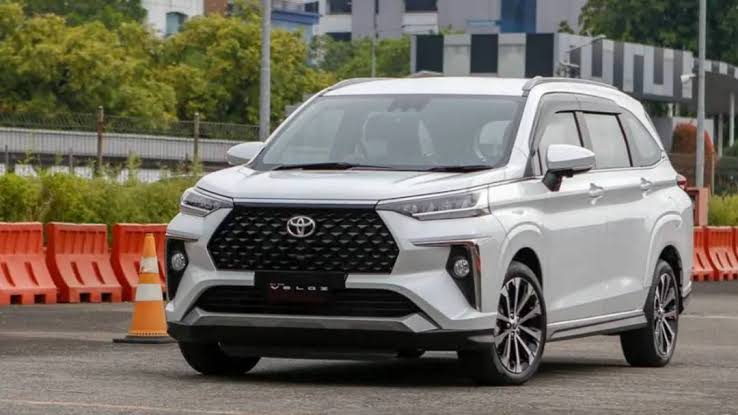 Toyota Veloz Q Hybrid