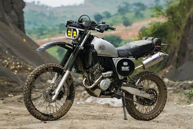 Yamaha WR 155R